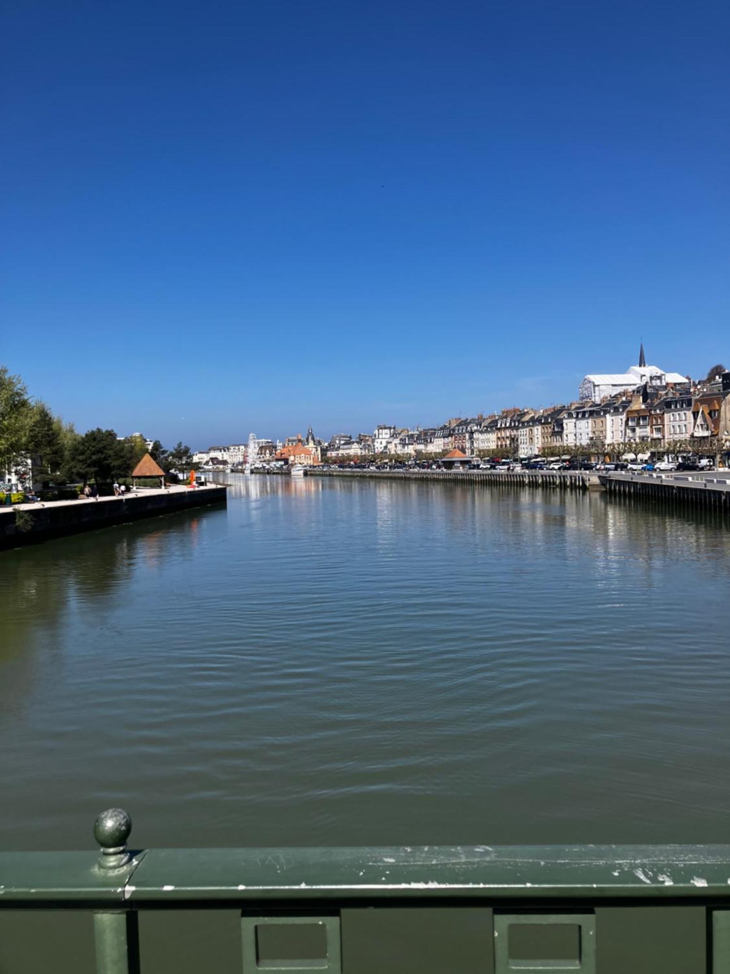 Trouville Palace Le Bonheur Exterior foto