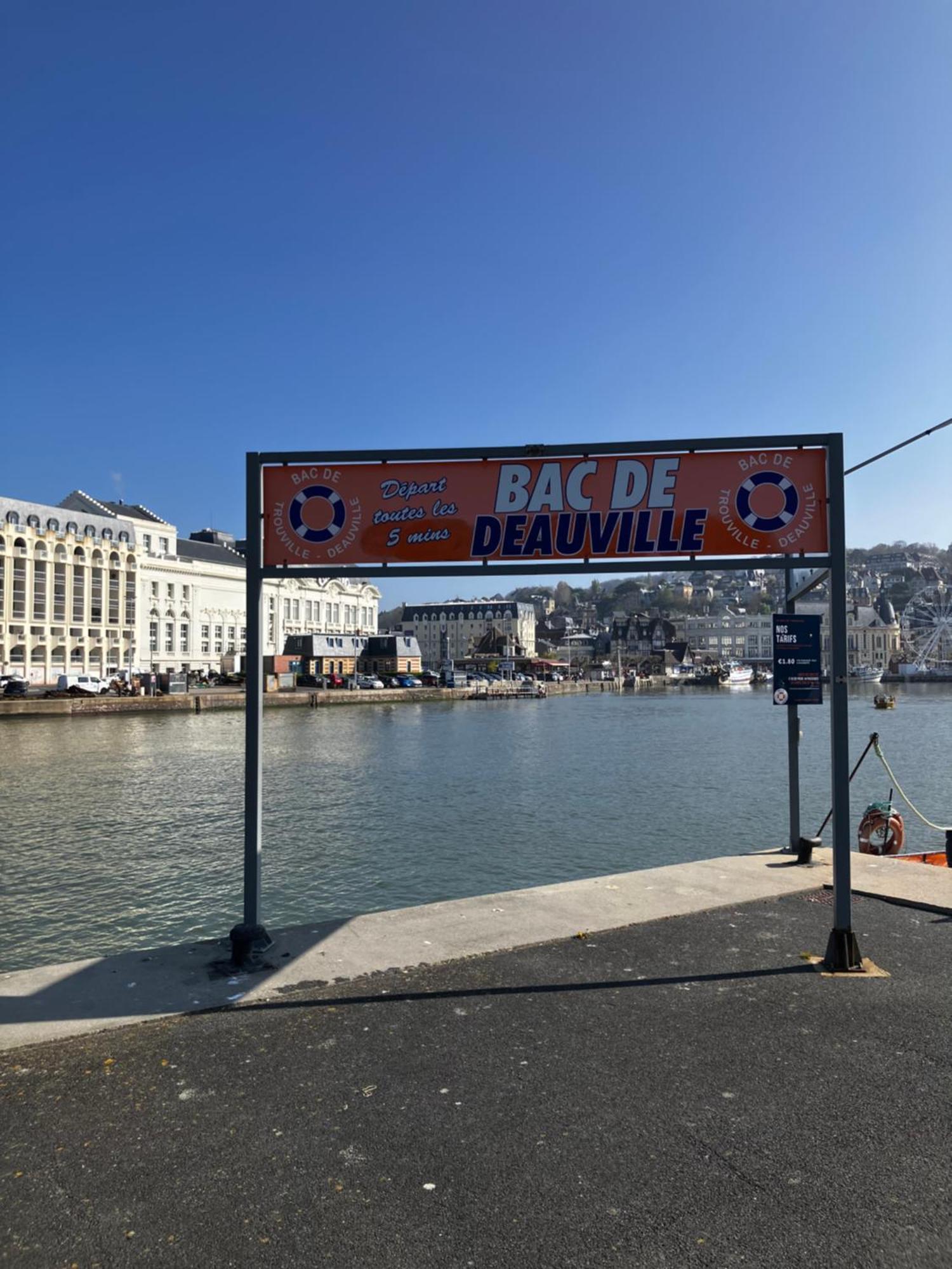 Trouville Palace Le Bonheur Exterior foto